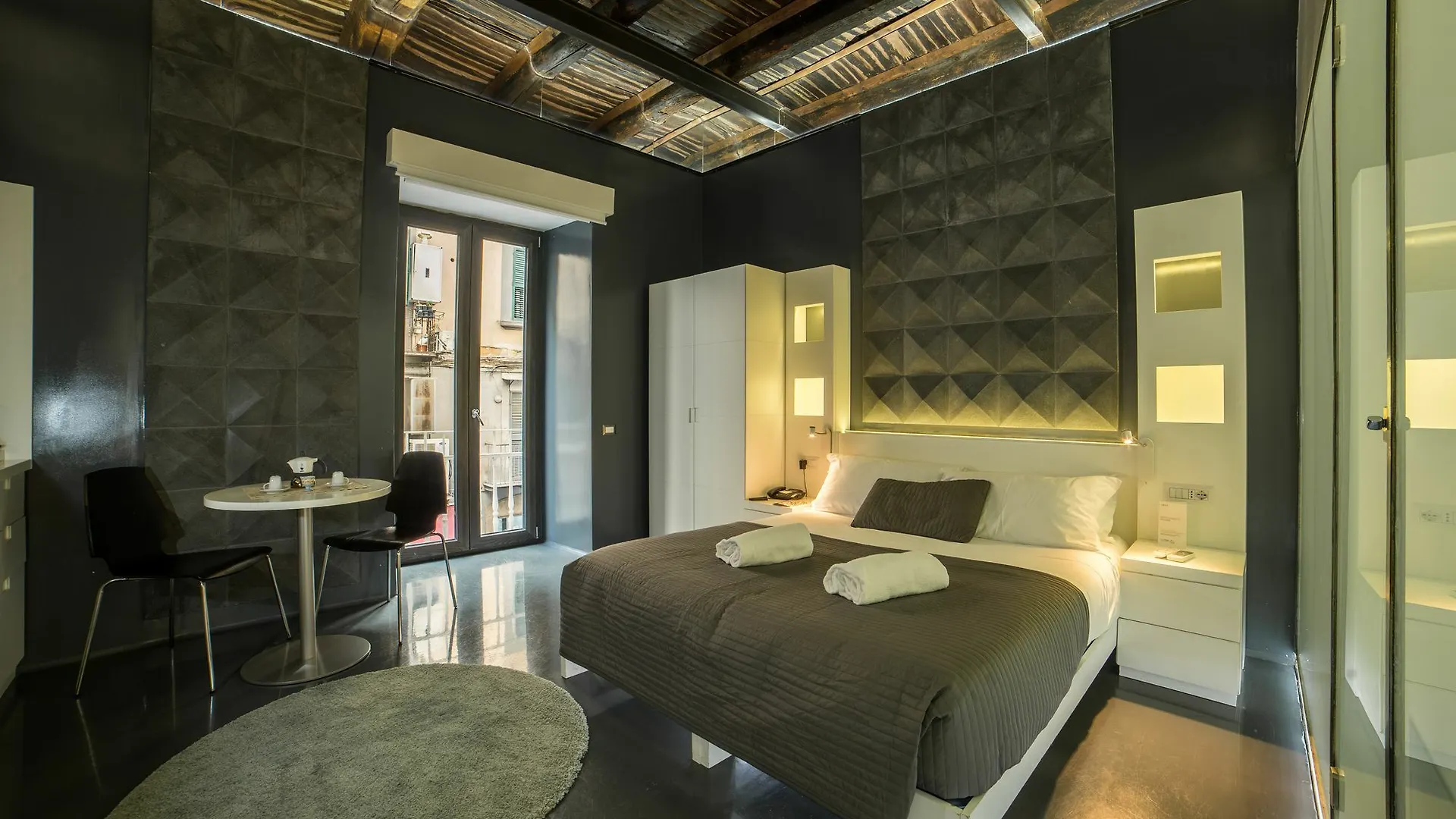 Chiaia 197 Deluxe Residence Νάπολη